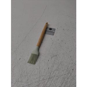 Emivery Silicone Basting Brush with Wood Handle Pastry Brushes for BBQ Grill Barbeque Kitchen Baking Pastries Cakes Desserts Meat, Heat Resistant, Dishwasher Safe, Green