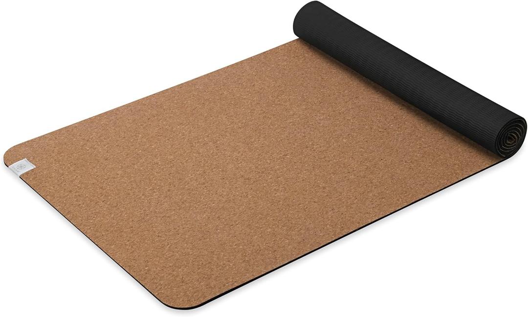 Gaiam Yoga Mat - Premium Solid Thick Non Slip Exercise & Fitness Mat for All Types of Yoga, Pilates & Floor Workouts