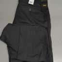 Lee Men's Extreme Motion Flat Front Regular Straight Pant Charcoal Color 32W x 32L