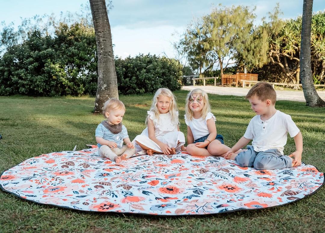 Sundays Leisure Large Round Waterproof Picnic Blanket (79") for Baby and Family, Outdoor Blanket Baby Mat, Foldable Padded Spill-Proof Mat, Fits 4 to 6, Stylish Picnic Blanket Waterproof