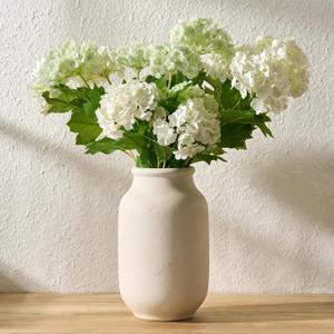 SIDUCAL Rustic Farmhouse Flower Vase | 9.5 Inch Large Ceramic Vase | Pampas Grass | Modern Farmhouse for Home Decor, Table, Living Room Decoration, Shelf Decor, Mantel, White