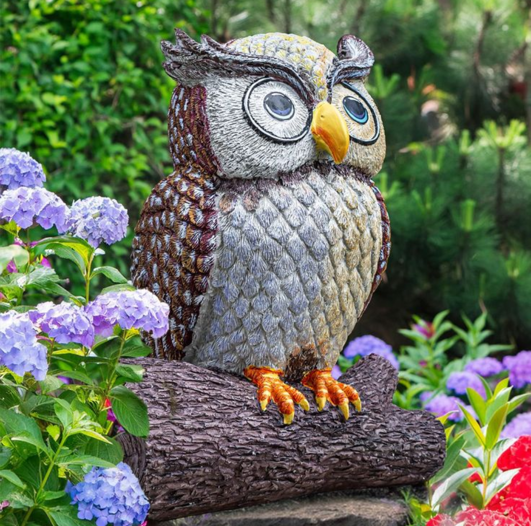 Garden Outdoor Statues Owl with Tree Stump Succulent, Large