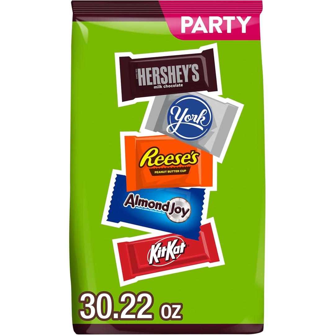 HERSHEY'S Assorted Chocolate Flavored Candy Party Pack, 30.22 oz