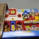 Fisher-Price Little People Caring for Animals Farm Electronic Interactive playset with Smart Stages Learning Songs for Toddlers Ages 1 and up
