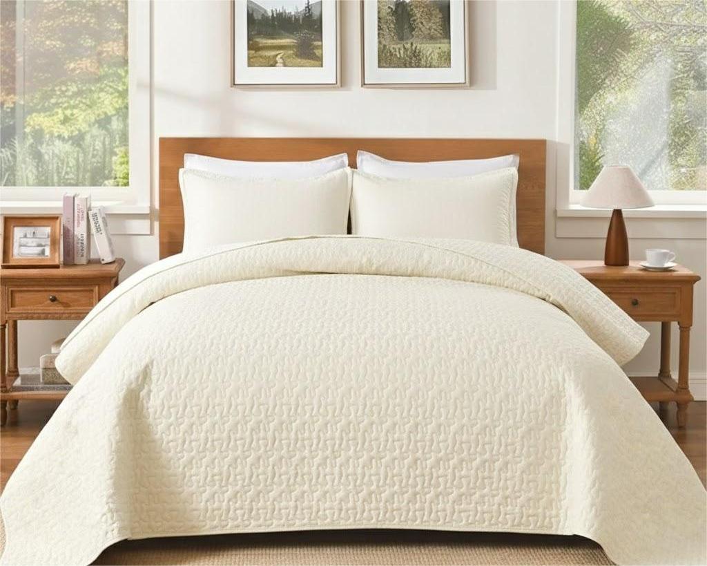 Dinjoy King Size Quilt Set Ivory,3 Pieces Green & Yellow Quilts Coverlet Set Boho Cute Bedspreads Bed Cover Lightweight White Bedding Sets for Spring Bed (90"x110")