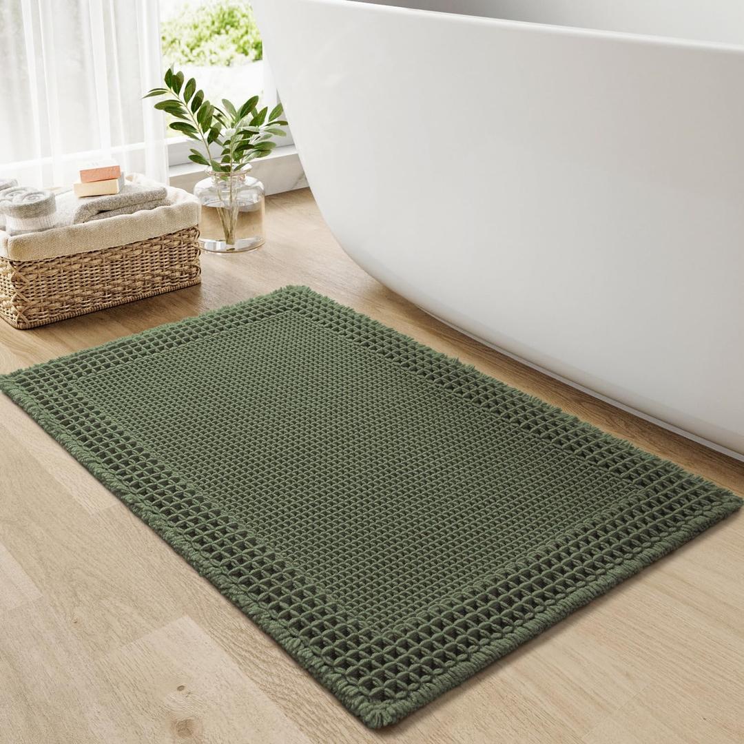 RESARE Christmas Waffle Bath Mat for Bathroom, Super Absorbent Bathroom Rugs Non Slip Machine Washable, Ultra Soft Quick Dry Boho Bath Rugs with Tassels for Floor, Bordered Design, 24"x36" Green
