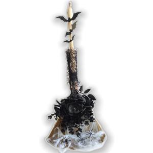 Witches Broom Halloween Broom Parking DIY, Gothic Style Decor with 3D Spooky Bats, Spiders & Webs, Fake Dark Black Roses, Eucalyptus with Wooden Detachable Broomstick