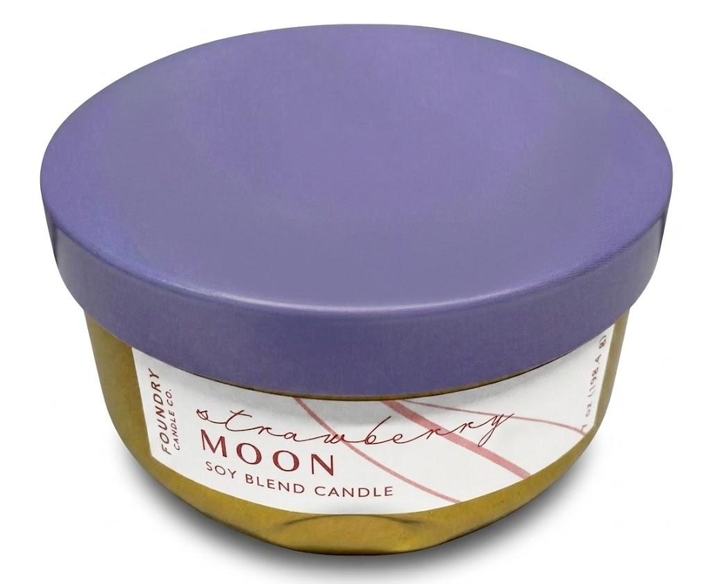 7OZ Soy Blend Candle Strawberry Moon