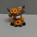 Wesiti 2 Pcs Mother's Day Sunflower Highland Cow Figurines Gifts for Mom, Cute Spring Highland Cow Statue Farmhouse Desk Decorations Resin Gnomes Scottish for Home Garden Kitchen Office Decor