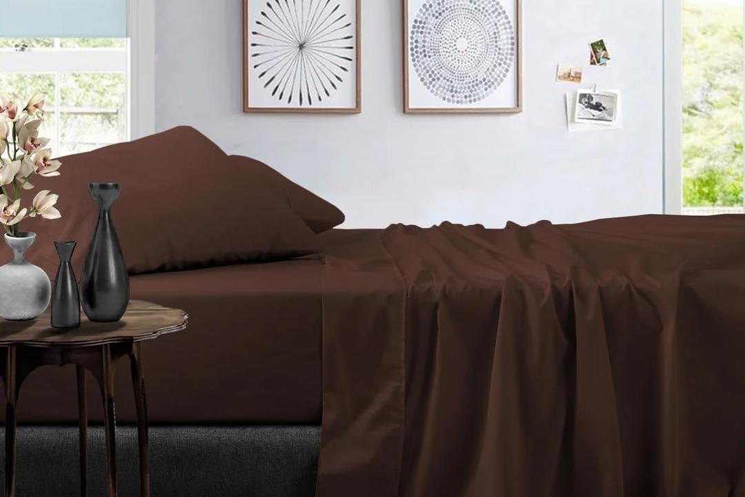 True Luxury 1000-Thread-Count 100% Egyptian Cotton Bed Sheets, 4-Pc Queen Dark Brown Sheet Set, Single Ply Long-Staple Yarns, Sateen Weave, Fits Mattress Upto 18'' Deep Pocket