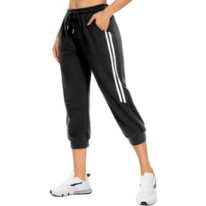 KaiDi Women's Capri Sweatpants - Casual Capri Pants with Pockets, Drawstring Workout Sweatpants for Yoga (Medium, Black)