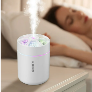 Mini Portable Humidifier, USB-Powered Aroma Diffuser, High Mist Output, Quiet Operation for Car, Home, Office, Baby Room, Compact Travel-Friendly Design