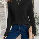 JUSTFASHIONNOW Tunic Tops for Women Casual Long Sleeve Turtle Neck Shirts Thumb Hole Curved Hem Tops Fall Fashion (Black, S)