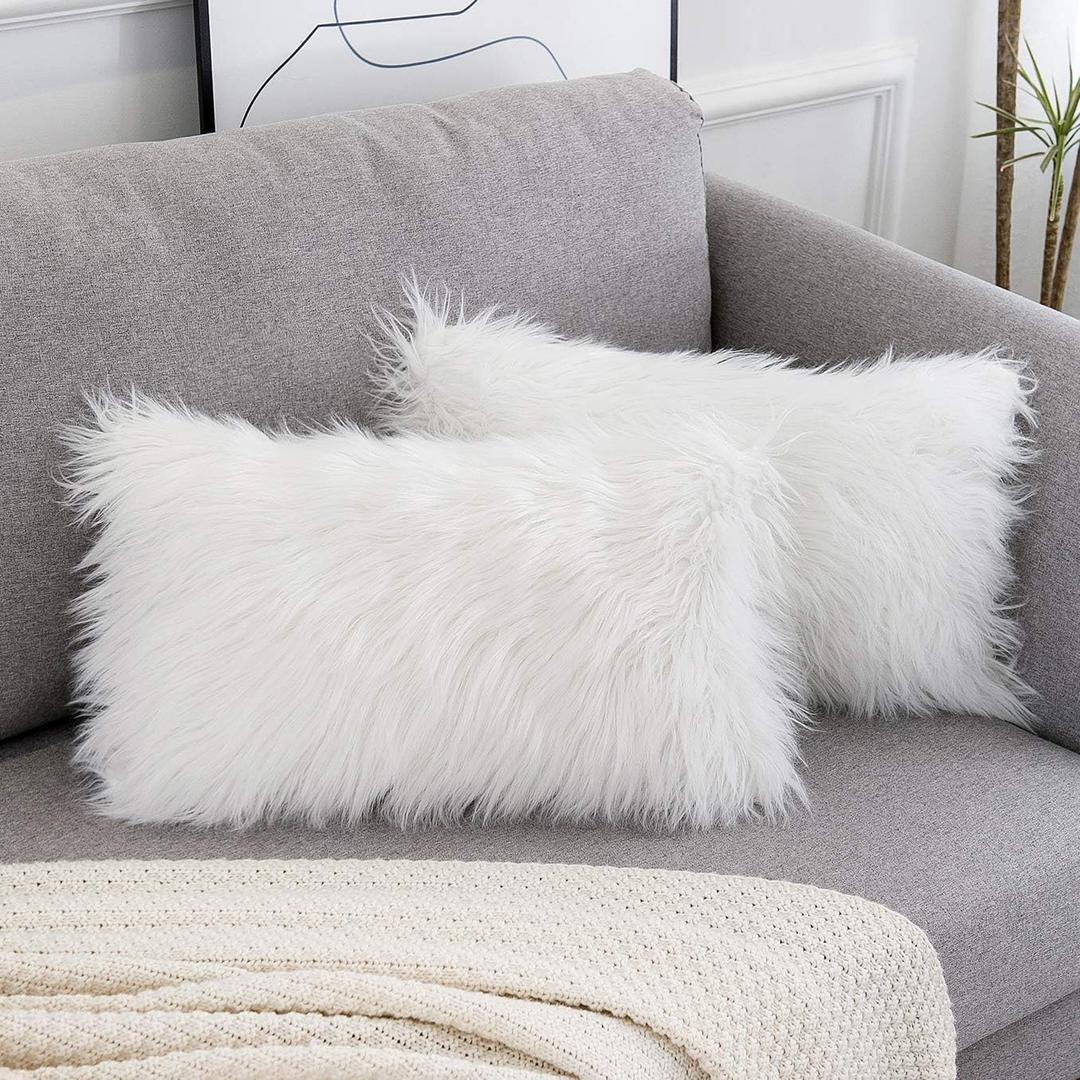 WLNUI Set of 2 White Decorative Lumbar Fluffy Pillow Covers New Luxury Series Merino Style Faux Fur Throw Pillow Covers Fuzzy Cushion Case Spring Home Decor 12x20 Inch