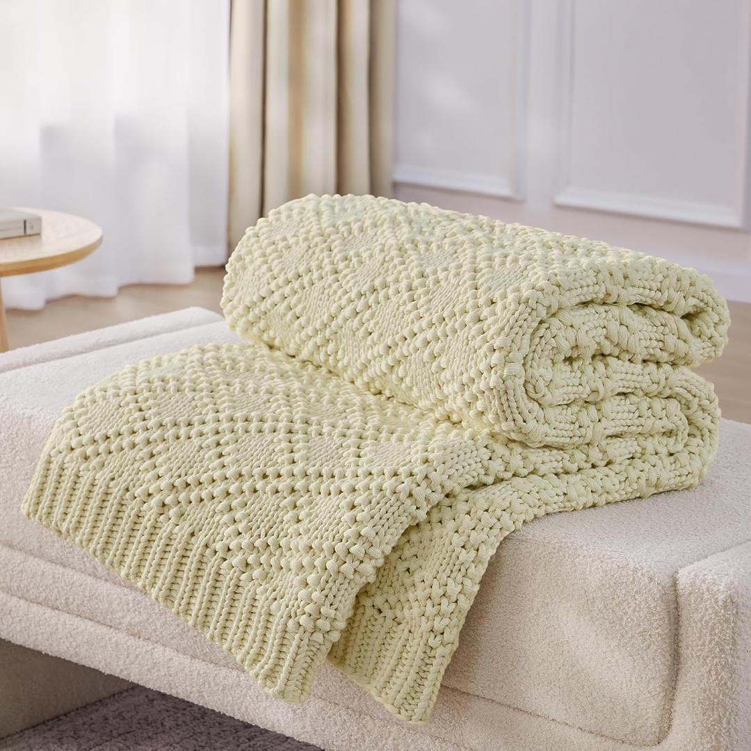 Knitted Weighted Blanket for Adult, Chunky Knit Weighted Throw for Sleep 60"*80" 10lbs, Cooling Breathable Machine Washable Heavy Blanket for Room Decor (Cream White, Queen)