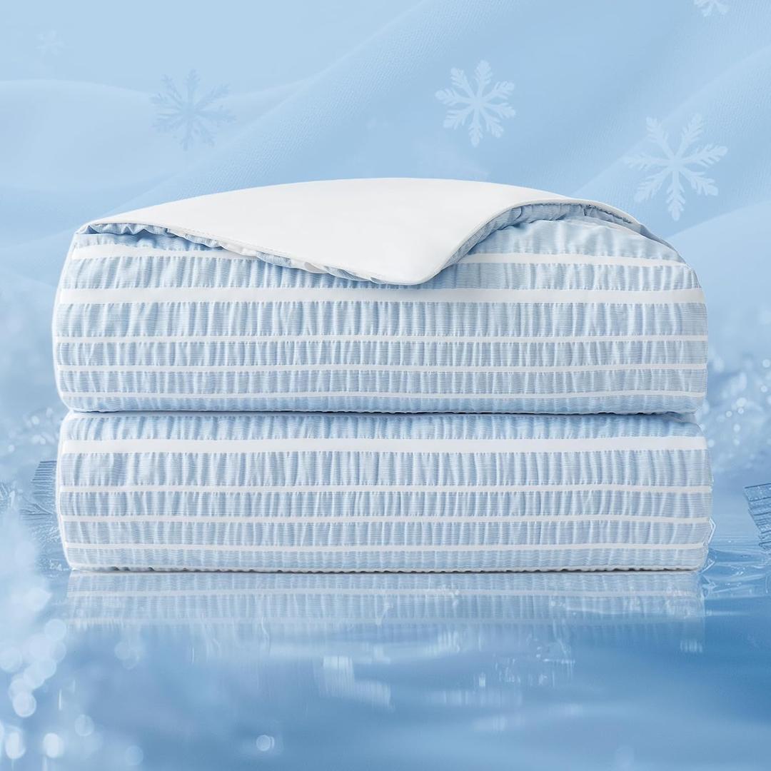 Cozy Bliss Cationic Dyed Seersucker Cooling Comforter Queen Size, Lightweight Airflow Silky Cooling Bedding with Q-Max>0.45 for Bedroom, Home Decor, Hot Sleepers & Night Sweats, Blue 90"x90"