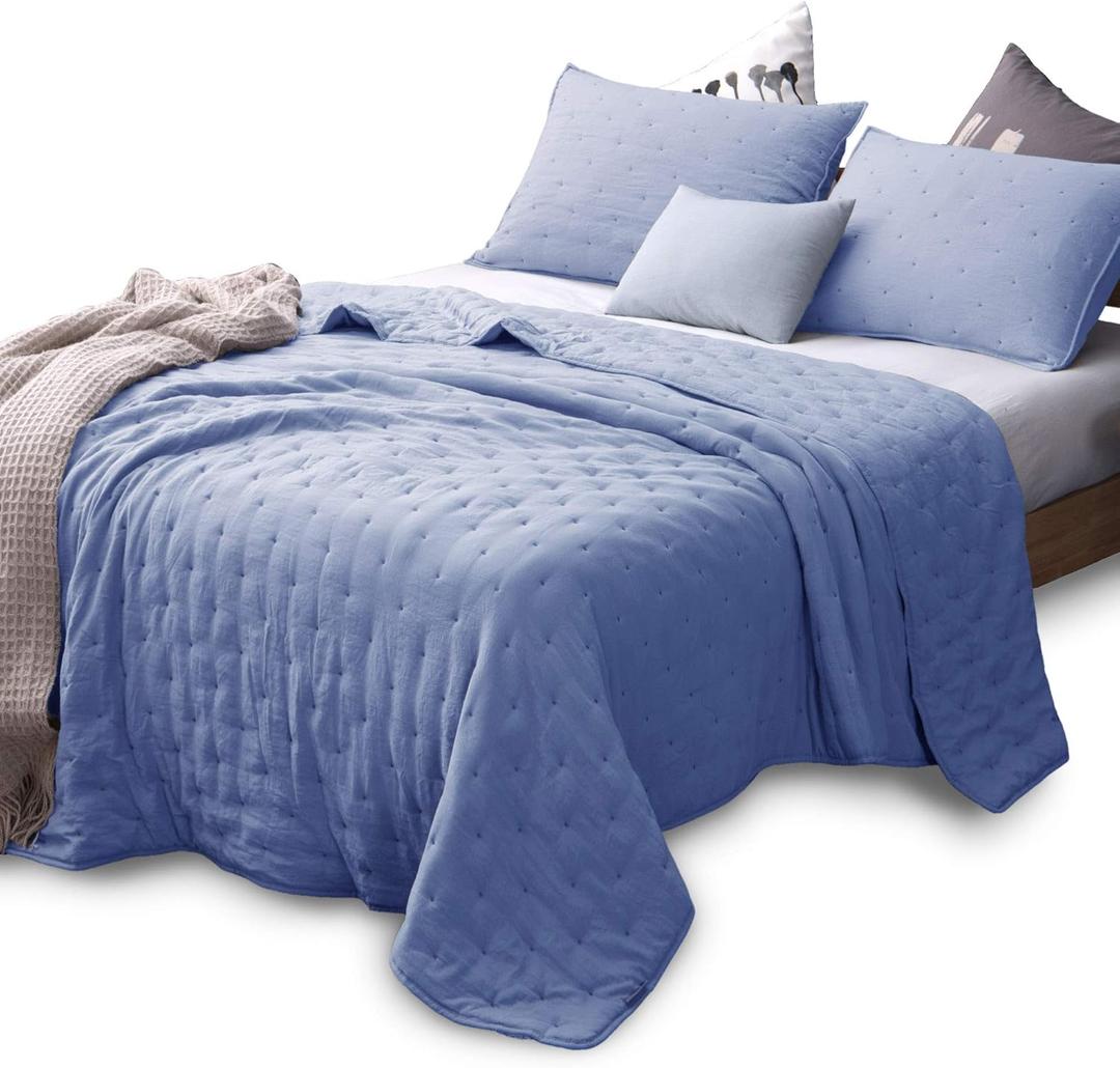 KASENTEX 3 Piece Quilts Mini Set Ultra Soft Machine Washable Lightweight All Season Nostalgic Design Solid Color Bedding Sets (King Size Quilt + 2 Pillowcase Shams, Light Blue)