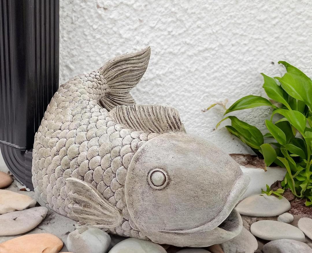 Teaeeno Fish Gutter Downspout Extension Decoration,3''x4'' Downspout Extender Diverter Splash Block Sculpture Outdoor Decor,Animal Resin Statue Ornaments, for Garden,Terrace,Lawn,Yard (White)