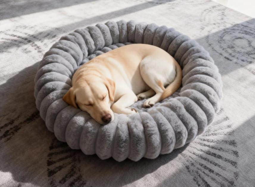 Donut Dog and Cat Bed, Luxurious Comfortable Faux Rabbit Fur Pet Beds, Round Anti-Anxiety Calming Puppy Kitten Bed with Anti-Slip Bottom for Small Medium Dogs & Cats(35", Brown) (L(31*31*8), Grey)