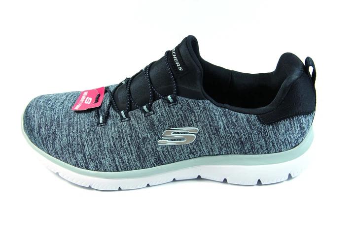 Skechers Women's Summits-Quick Getaway Sneaker (8.5, Black)