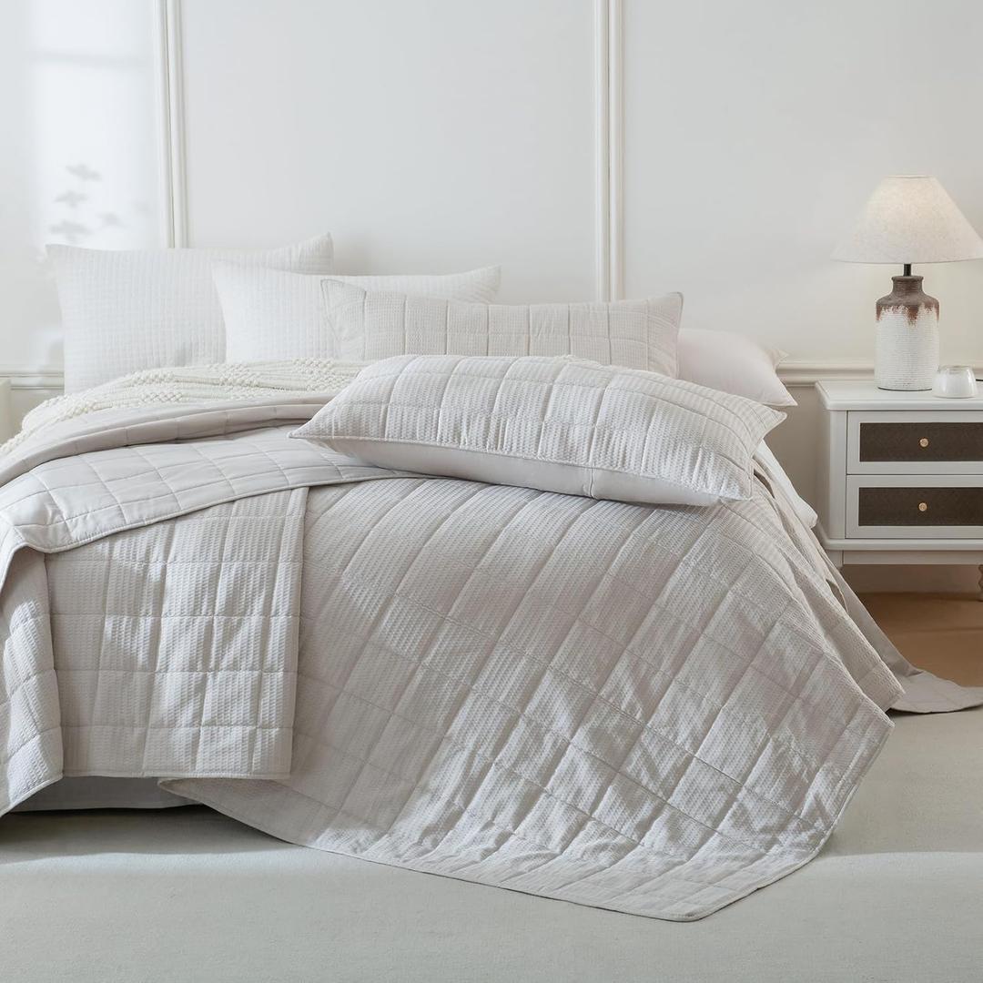 Masaca Oversized King Bedspread 128"x120",Light Khaki Waffle Weave Oversized King Quilt Set 3 Pieces Lightweight Farmhouse Wheat Extra Large California King Bedding Coverlet Ultra Soft