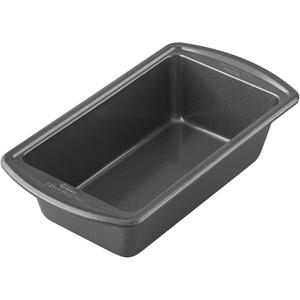 Wilton Platinum Premium Non-Stick Anti-Warp Bakeware, Made without PFAs, Loaf Pan, 9 x 5 x 2.7 in, Packaging May Vary