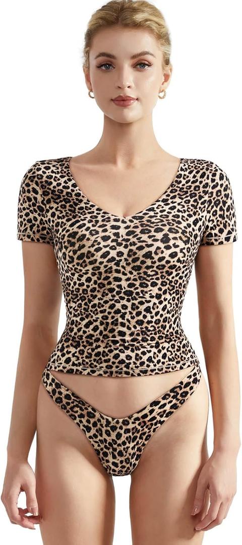 SUUKSESS Women Double Lined Fitted Basic Tee Sexy V Neck Short Sleeve Y2K Crop Top (Medium, Cheetah)