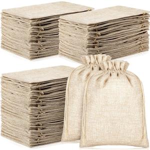 Berlune 100 Pcs Burlap Bags with Drawstring 7 x 9 Inch Party Favor Bags Bulk for Christmas Gift Wedding Favors Jewelry Pouches DIY Craft