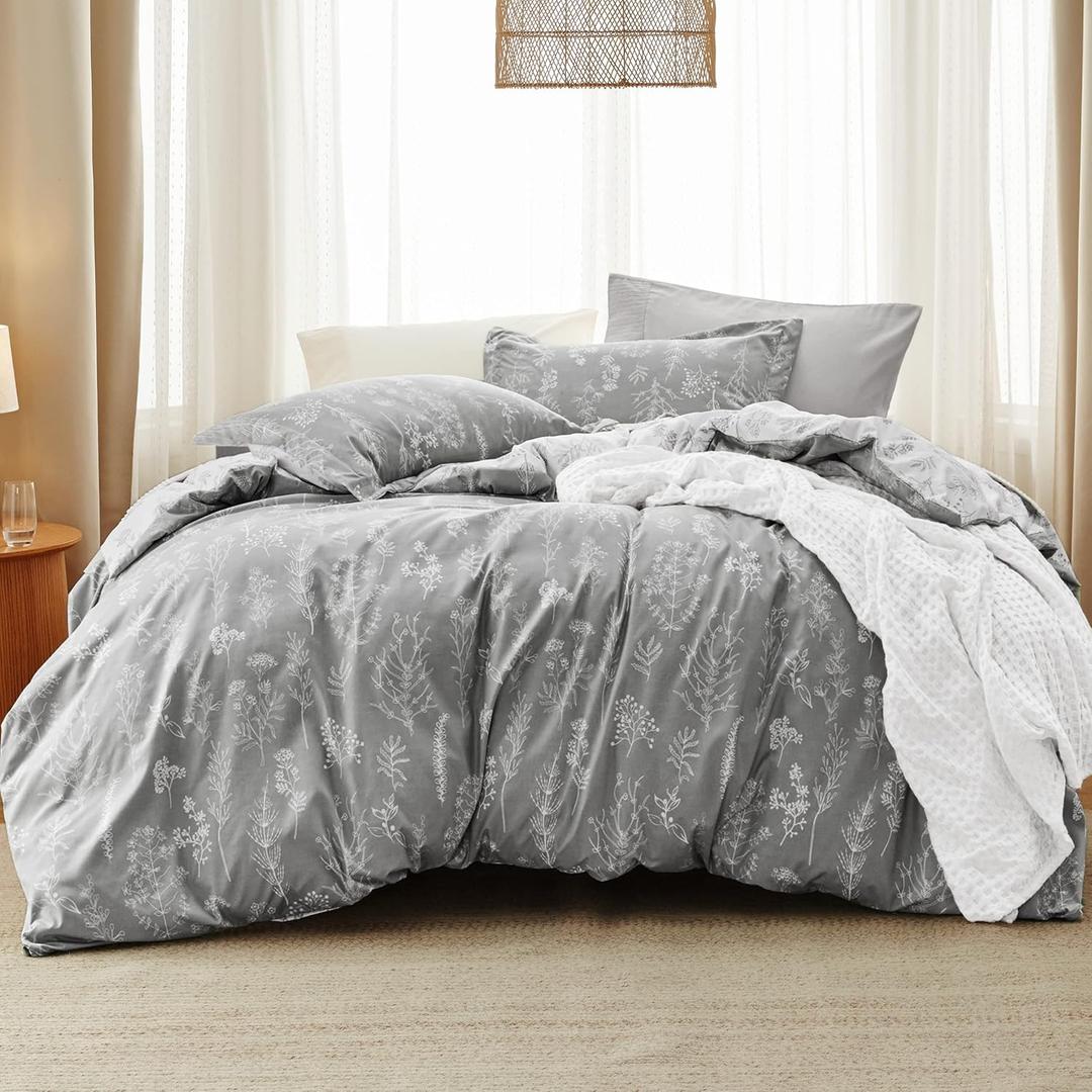 Bedsure King Comforter Set - Grey Bed Set, 3 Pieces Cute Floral Bedding, 1 Soft Reversible Botanical Flowers Comforter and 2 Pillow Shams (04 - Grey)