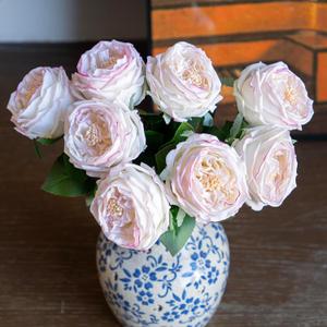 DUYONE Light Pink 4pcs Fake Flowers for Decoration Home Decor Artificial Flowers Austin Rose Peony Latex Fake Flower Living Room Decoration Vivid Pink Roses Peonies(Pink Edge 4pcs)