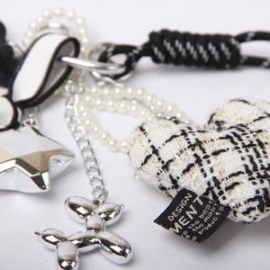 Cute Bag Charms Keychain Heart Handbag Accessories Key chains Decor for Women Girls Purse Ornament (Black)