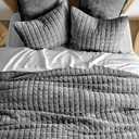 RECYCO Luxury Velvet Quilt Set Full Queen Size Bedding Sets, Ultra Soft Velvet Comforter Set, Lightweight Channel Box Stitch Oversized Bedspread Coverlet for All Season, with 2 Shams, Charcoal Gray