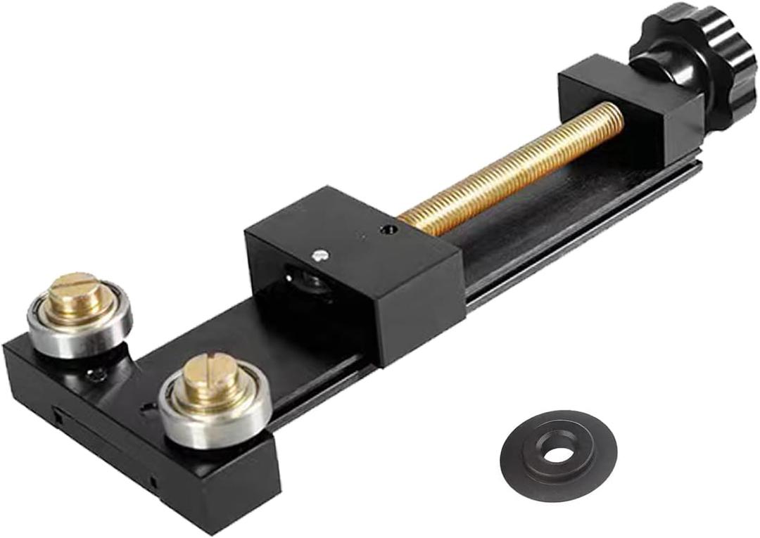 Oil Filter Cutter Oil Filter Cutting tool 66490 with 2 X Cutting Blade Fits Filters 1-3/4" to 5-3/4" Black