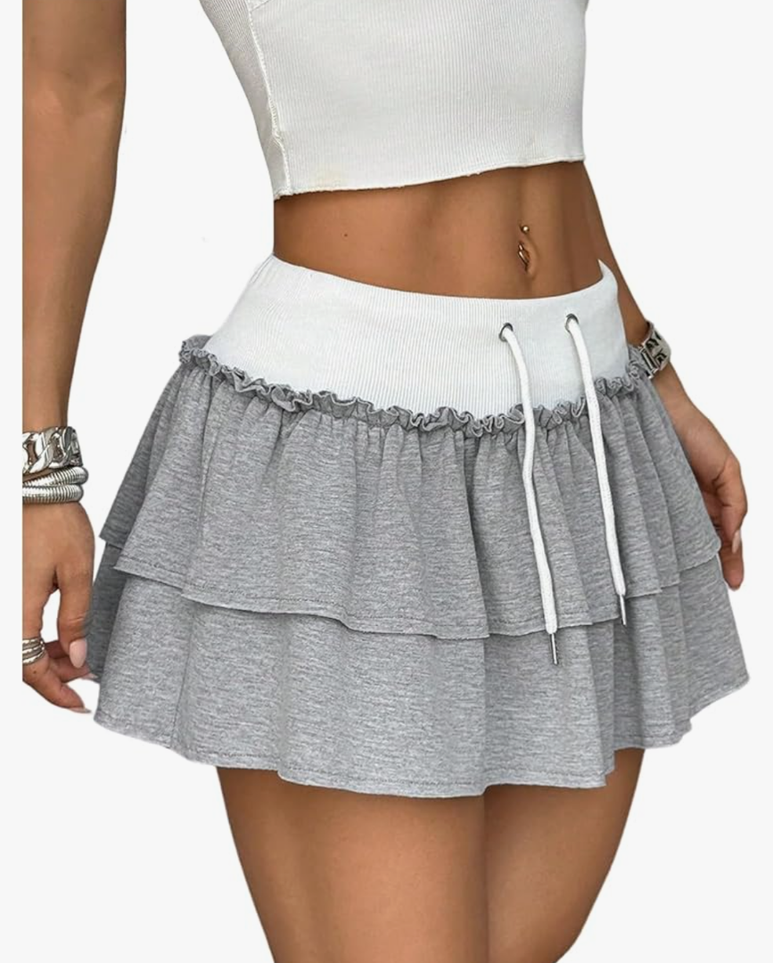 Small Verdusa Women's Y2K Ruffle Mini Skirt Drawstring Waist A Line Flared Cake Skirts M