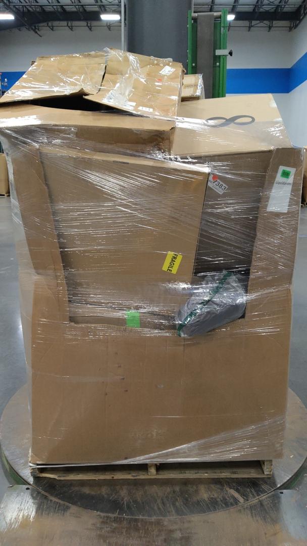Pallet of salvage items