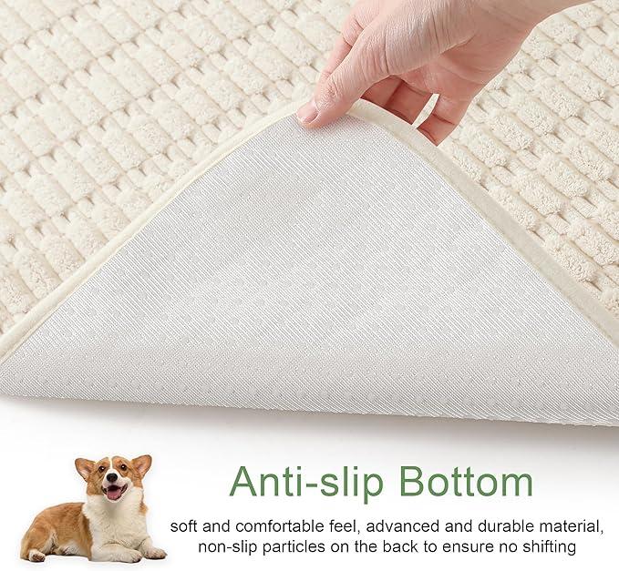 Sinotalent Washable Pee Pads for Dogs, Reusable Puppy Pads Dog Pads, NonSlip Dog Pee Pads, LeakProof Pet Pee Pads Wee Wee Pads for Dogs. (Cream White, 18"x24" (Pack of 2)