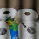 Bounty Paper Towels Quick Size, White, 16 Family Rolls = 40 Regular Rolls (16 Rolls (107 Sheets each))