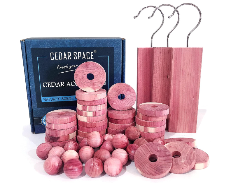 Cedar Blocks for Clothes Storage, Cedar Wood Chips and Balls for Drawer 60PCS, Closet and Kitchen Freshener, 100% Natural Cedar Blocks