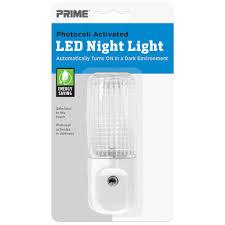 Prime Wire & Cable NLAE33 Automatic LED Night Light White LED, 1-Pack Prime Wire & Cable NLAE33 Automatic LED Night Light White LED, 1-Pack