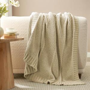 Amlie Home Chenille Knit Throw Blanket for Couch, Chevron Texture Decorative Soft Blanket for Sofa, Bed & Chair, 50"x60", Beige