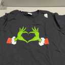 Merry Christmas Xmas Heart Handsign Elf Santa Boys Girls T-Shirt, Size L