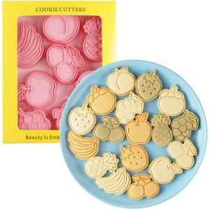 Fruit Cookie Cutters,8 pcs Strawberry Cookie Mould,3D Pineapple Cookie Stamps Set, Cartoon Kitchen Tools, Plastic Banana Cookie Press (Fruit)