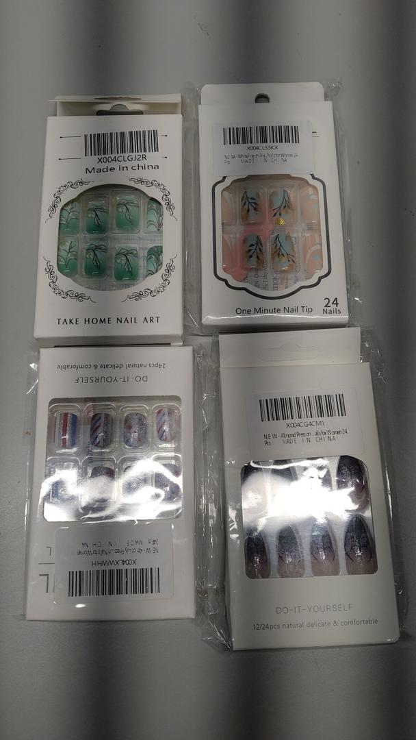 False Nails Press on Nails for Kids - Self-Adhesive Short Fake Artificial Full Cover Nail Art Kits Transation with Nail Sticker Tabs for Girls Children