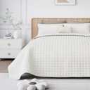 Luxury Velvet Quilt Set Queen Size, Comforter Set with Pillow Shams, Soft Lightweight Bedspread Coverlet Bedding Sets for All Seasons, Cream White (Queen (90"x96"))