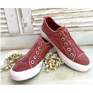 Baked Clay Smoked Blowfish Canvas Shoes
 Size 9.5 Baked Clay Smoked Blowfish Canvas Shoes
 Size 9.5