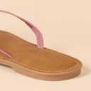 Amazon Essentials Women's Thong Sandal (6.5)