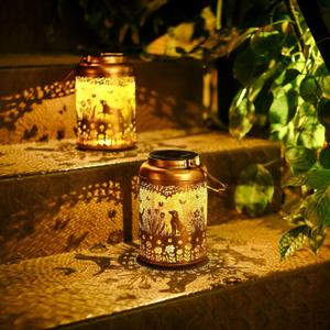 2Pack Dog Solar Lanterns Outdoor Waterproof Garden Decor Solar Lights Birthday Gifts for Women Mom Grandma Hanging Lantern LED Light Metal Dog Decoration Outside for Yard,Lawn,Porch,Patio,Tabletop