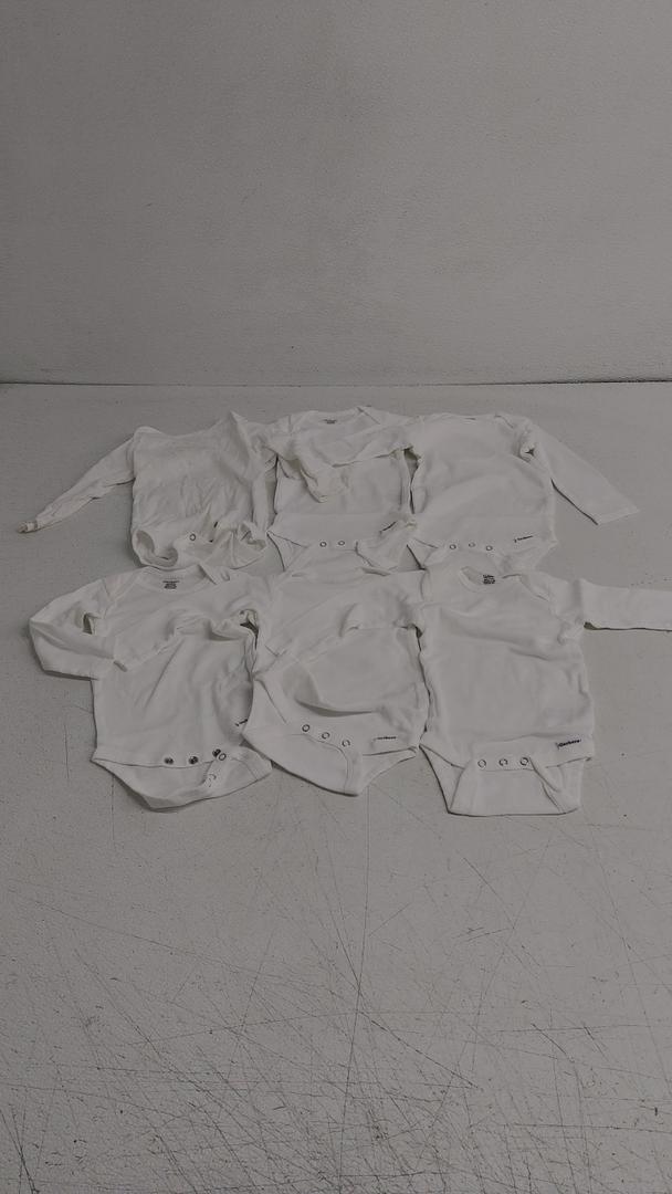 Gerber Unisex-Baby Multi-Pack Long-sleeve Onesies Bodysuit Mitten Cuff Sizes 6-9 Month, White Gerber Unisex-Baby Multi-Pack Long-sleeve Onesies Bodysuit Mitten Cuff Sizes 6-9 Month, White