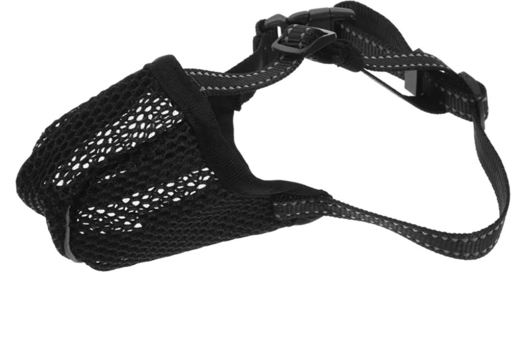 Hemoton Large Dog Muzzle Adjustable Soft Mesh Muzzle for Chewing Biting and Barking Breathable Design for Comfort and Safety for Breeds L