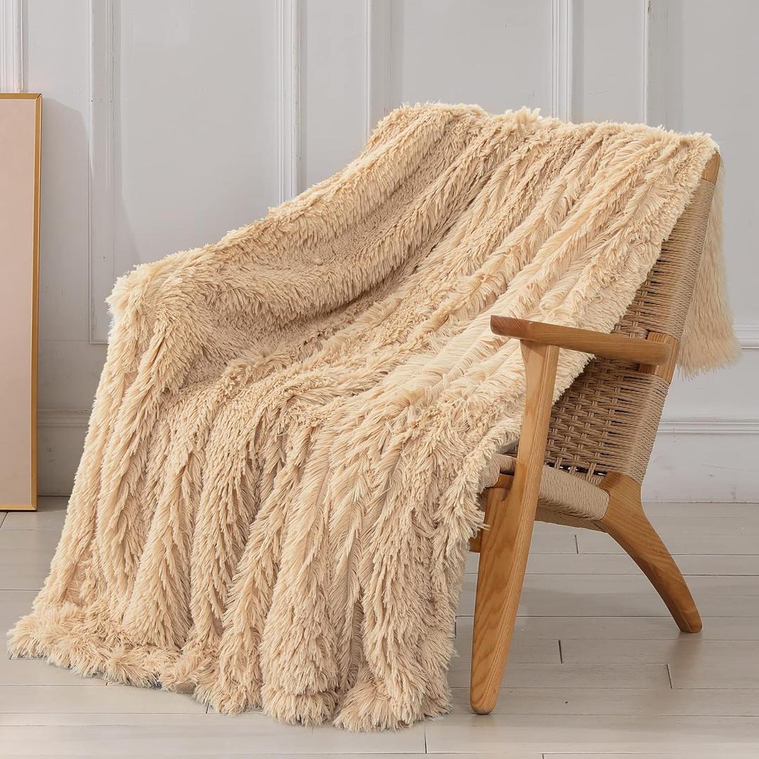 Tuddrom Decorative Extra Soft Faux Fur Blanket Queen Size 80" x 90",Solid Reversible Fuzzy Fluffy Cozy Plush Fleece Comfy Microfiber Fur Blanket for Couch Sofa Bed,Apricot